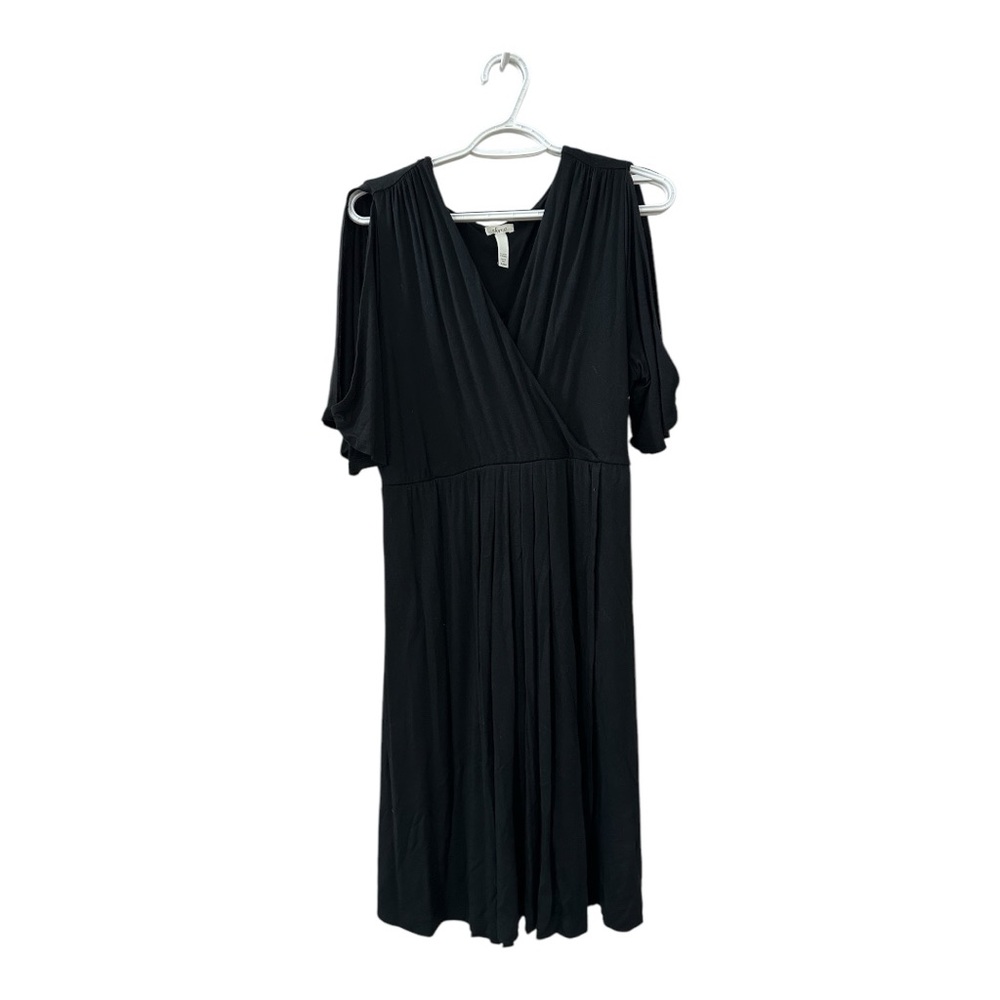 Shoulder peek a boo dress